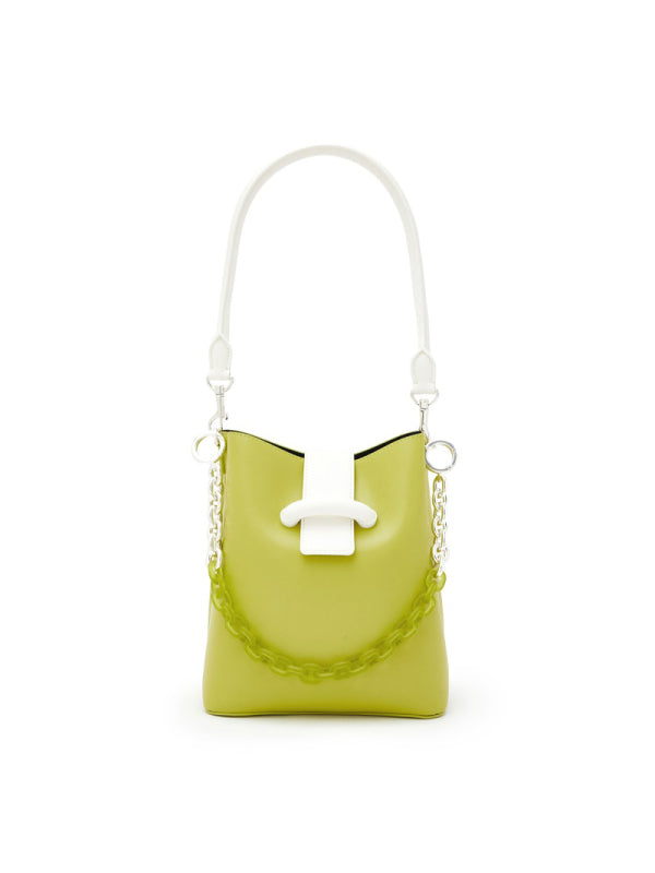 Tyra green logo detail shoulder bag.