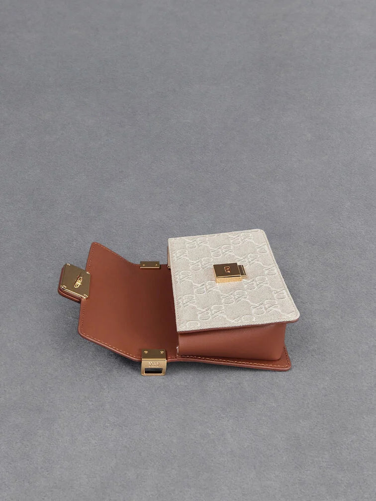 Leather, Canavas two-tone boxy bag